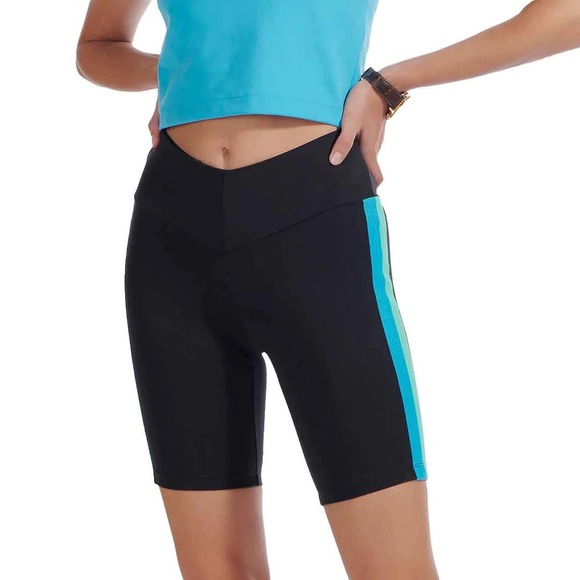 NWT New Balance X Staud Women’s Bike Shorts Size Small - Picture 1 of 11